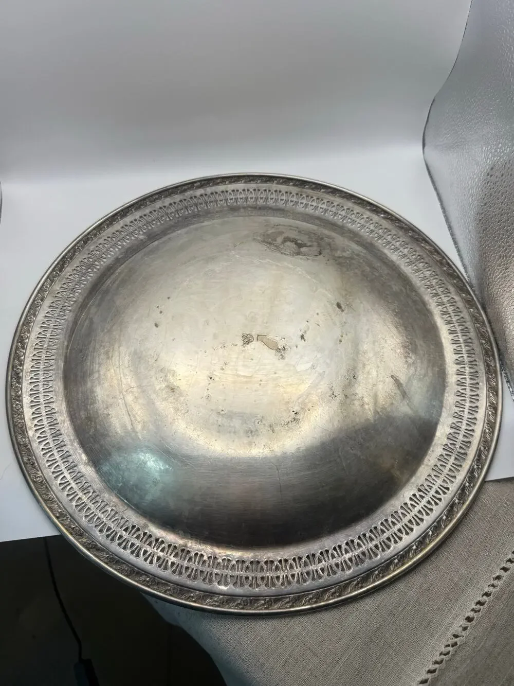 Vintage Wm Rogers & Son Silverplate Round Tray Spring Flower Pierced Rim